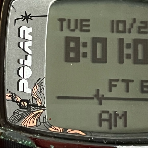 POLAR FT60 Heart Rate Monitor Wristwatch - Picture 3 of 10